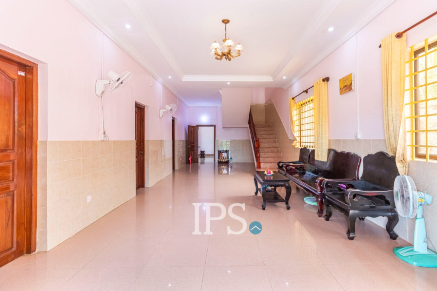 6 Bedroom House For Rent - Svay Dangkum, Siem Reap