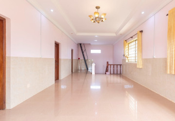 6 Bedroom House For Rent - Svay Dangkum, Siem Reap thumbnail