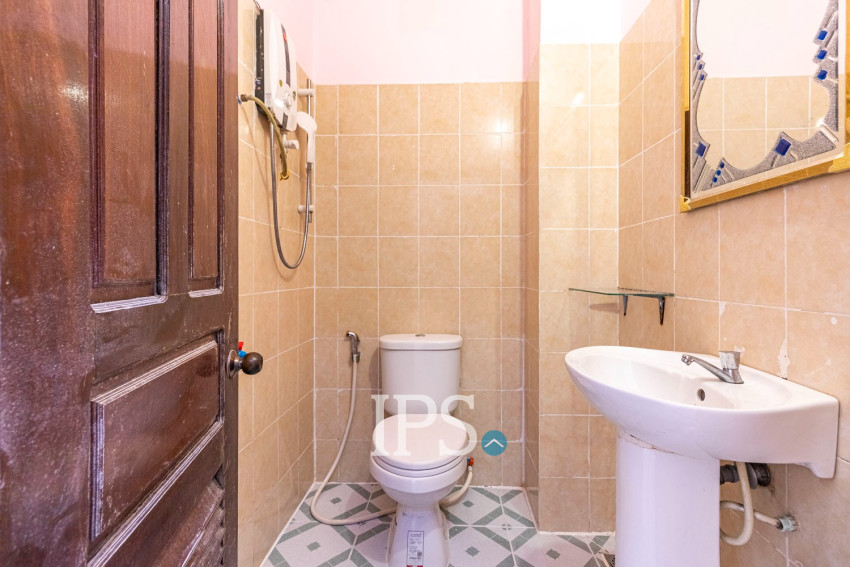 6 Bedroom House For Rent - Svay Dangkum, Siem Reap