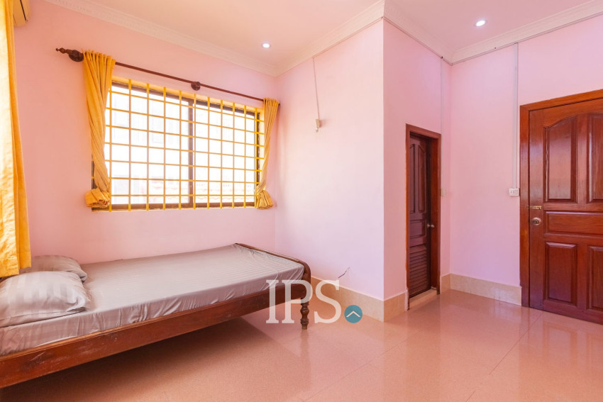 6 Bedroom House For Rent - Svay Dangkum, Siem Reap