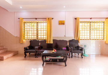6 Bedroom House For Rent - Svay Dangkum, Siem Reap thumbnail