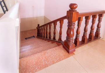 6 Bedroom House For Rent - Svay Dangkum, Siem Reap thumbnail