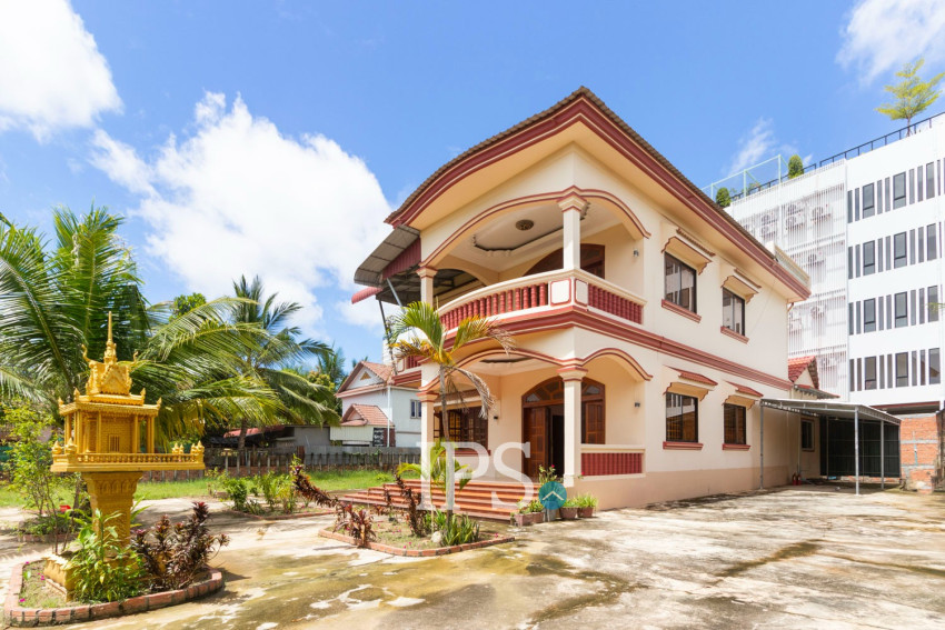 6 Bedroom House For Rent - Svay Dangkum, Siem Reap