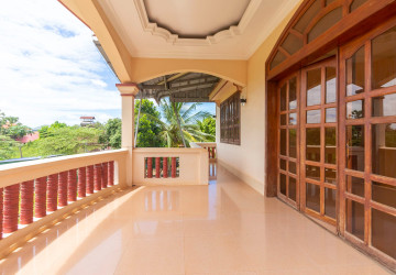 6 Bedroom House For Rent - Svay Dangkum, Siem Reap thumbnail