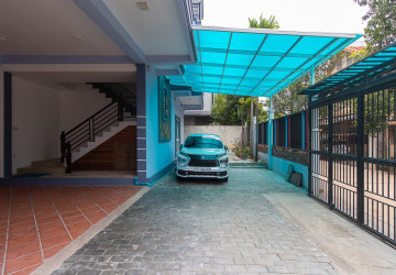 1 Bedroom Apartment For Rent - Sala Kamreuk, Siem Reap thumbnail