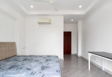 1 Bedroom Apartment For Rent - Sala Kamreuk, Siem Reap thumbnail