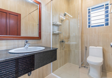 2 Bedroom Serviced Apartment For Rent - Tonle Bassac, Phnom Penh thumbnail