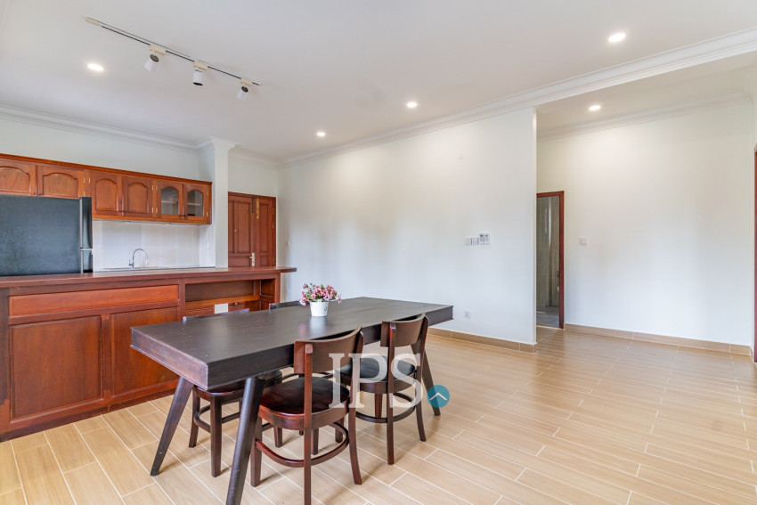 2 Bedroom Serviced Apartment For Rent - Tonle Bassac, Phnom Penh