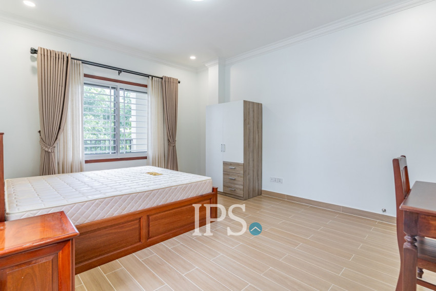 2 Bedroom Serviced Apartment For Rent - Tonle Bassac, Phnom Penh