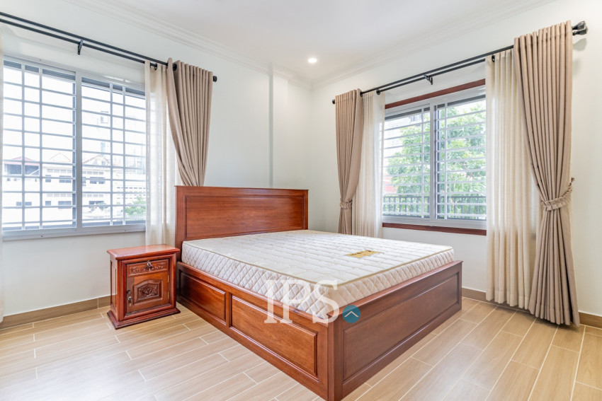 2 Bedroom Serviced Apartment For Rent - Tonle Bassac, Phnom Penh