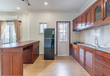 2 Bedroom Serviced Apartment For Rent - Tonle Bassac, Phnom Penh thumbnail