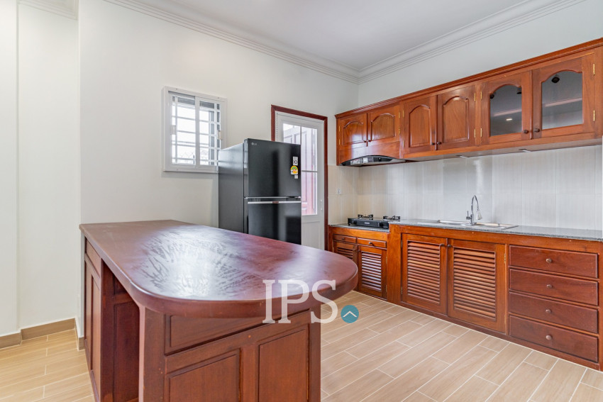 2 Bedroom Serviced Apartment For Rent - Tonle Bassac, Phnom Penh