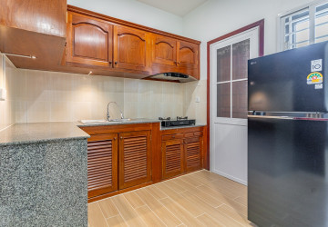 1 Bedroom Serviced Apartment For Rent - Tonle Bassac, Phnom Penh thumbnail