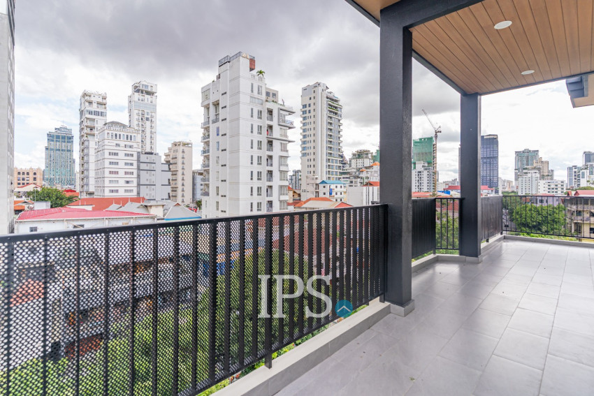 3 Bedroom Serviced Apartment For Rent - Tonle Bassac, Phnom Penh