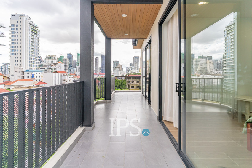 3 Bedroom Serviced Apartment For Rent - Tonle Bassac, Phnom Penh