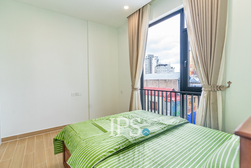 3 Bedroom Serviced Apartment For Rent - Tonle Bassac, Phnom Penh