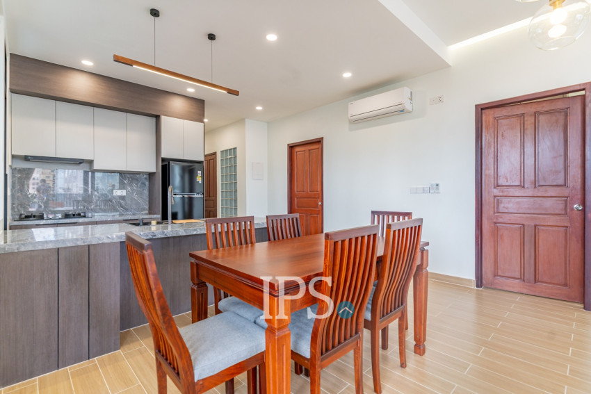 3 Bedroom Serviced Apartment For Rent - Tonle Bassac, Phnom Penh