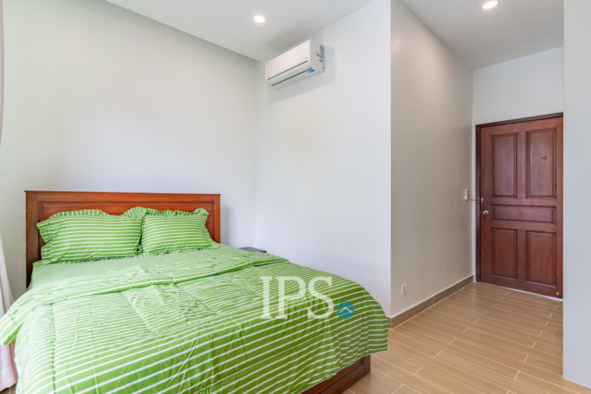 3 Bedroom Serviced Apartment For Rent - Tonle Bassac, Phnom Penh