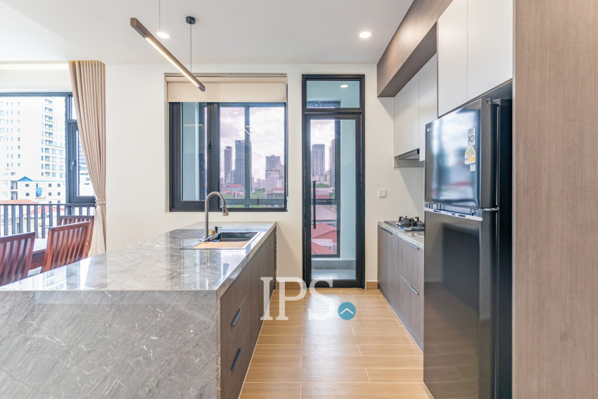 3 Bedroom Serviced Apartment For Rent - Tonle Bassac, Phnom Penh