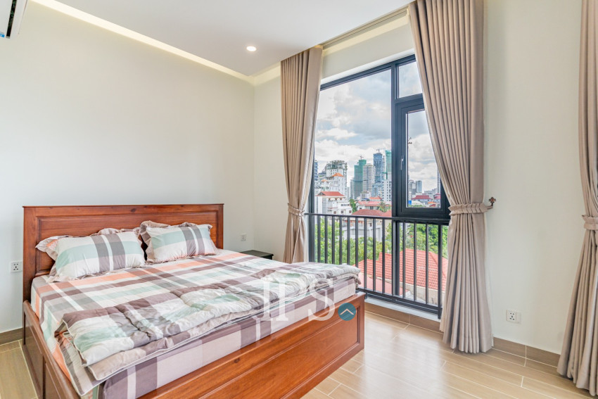 3 Bedroom Serviced Apartment For Rent - Tonle Bassac, Phnom Penh
