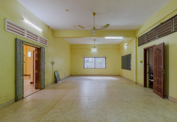 5 Bedroom Commercial Villa For Rent - Sala Kamreuk, Siem Reap thumbnail