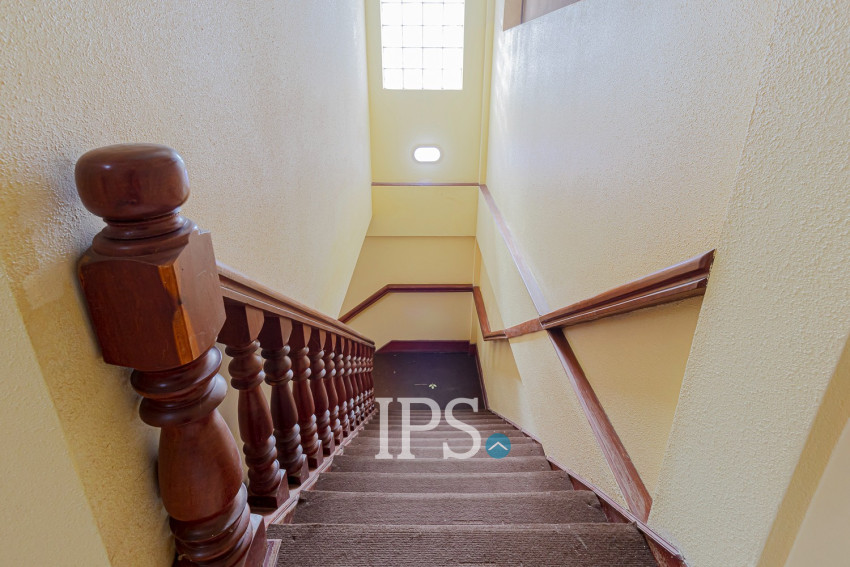 5 Bedroom Commercial Villa For Rent - Sala Kamreuk, Siem Reap