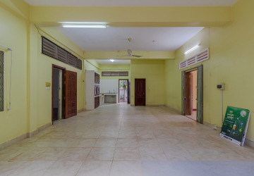 5 Bedroom Commercial Villa For Rent - Sala Kamreuk, Siem Reap thumbnail