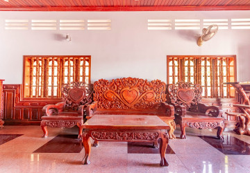 7 Bedroom House For Rent - Sangkat Siem Reap, Siem Reap thumbnail