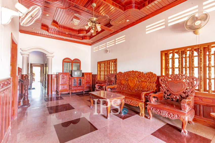7 Bedroom House For Rent - Sangkat Siem Reap, Siem Reap
