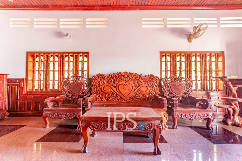 7 Bedroom House For Rent - Sangkat Siem Reap, Siem Reap