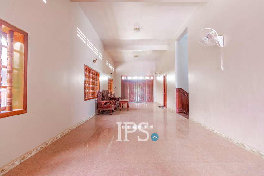 7 Bedroom House For Rent - Sangkat Siem Reap, Siem Reap