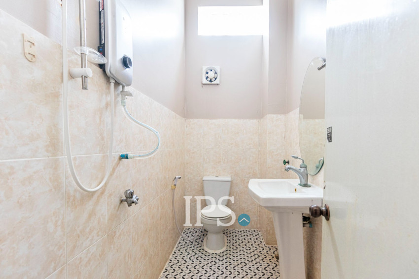 7 Bedroom House For Rent - Sangkat Siem Reap, Siem Reap