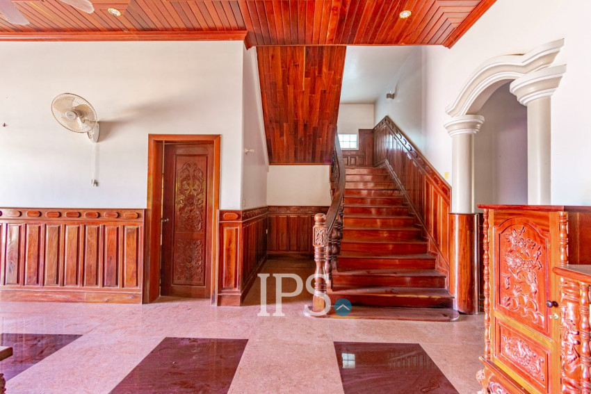 7 Bedroom House For Rent - Sangkat Siem Reap, Siem Reap