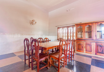 7 Bedroom House For Rent - Sangkat Siem Reap, Siem Reap thumbnail