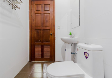 3 Bedroom Townhouse For Rent - Borey Premier, Svay Dangkum, Siem Reap thumbnail