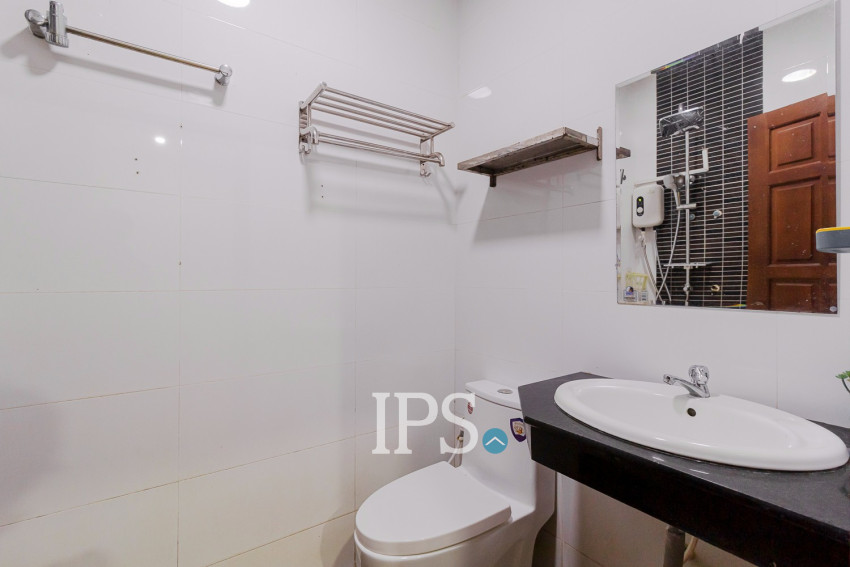 3 Bedroom Townhouse For Rent - Borey Premier, Svay Dangkum, Siem Reap