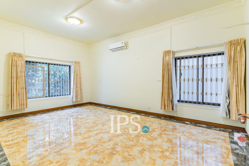 5 Bedroom Villa For Rent - BKK1, Phnom Penh