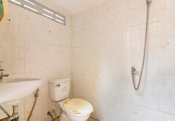 5 Bedroom Villa For Rent - BKK1, Phnom Penh thumbnail