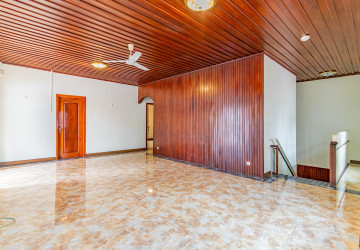 5 Bedroom Villa For Rent - BKK1, Phnom Penh thumbnail