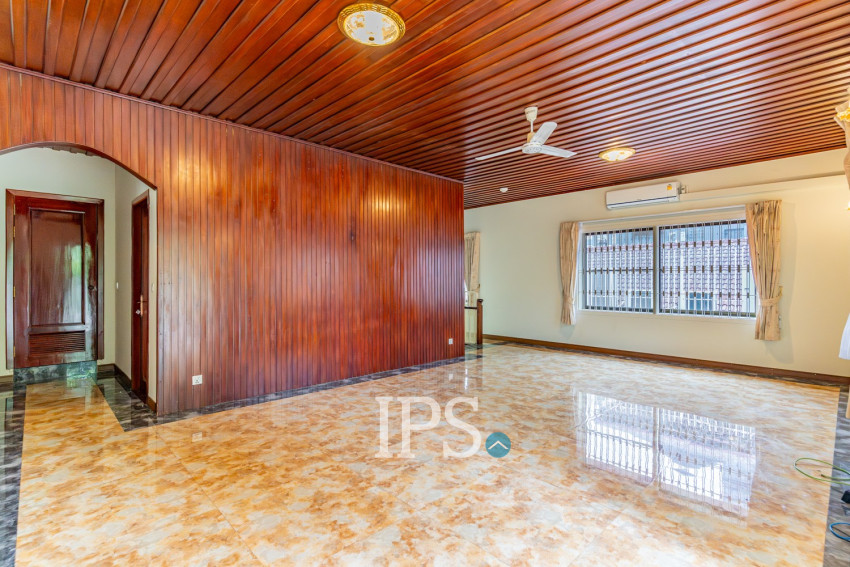 5 Bedroom Villa For Rent - BKK1, Phnom Penh