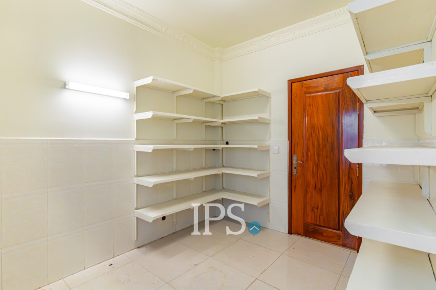 5 Bedroom Villa For Rent - BKK1, Phnom Penh