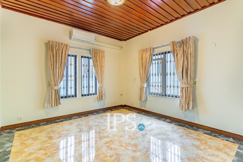 5 Bedroom Villa For Rent - BKK1, Phnom Penh