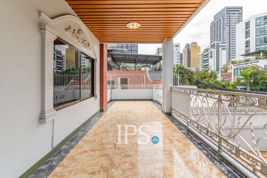 5 Bedroom Villa For Rent - BKK1, Phnom Penh