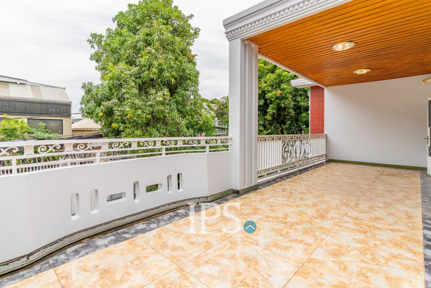 5 Bedroom Villa For Rent - BKK1, Phnom Penh