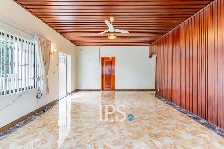 5 Bedroom Villa For Rent - BKK1, Phnom Penh
