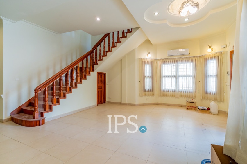 4 Bedroom Villa For Rent - BKK1, Phnom Penh