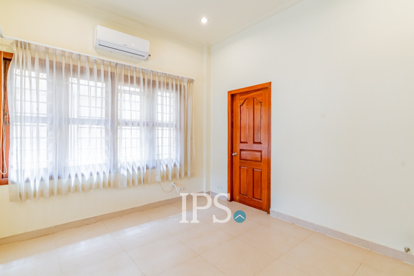 4 Bedroom Villa For Rent - BKK1, Phnom Penh