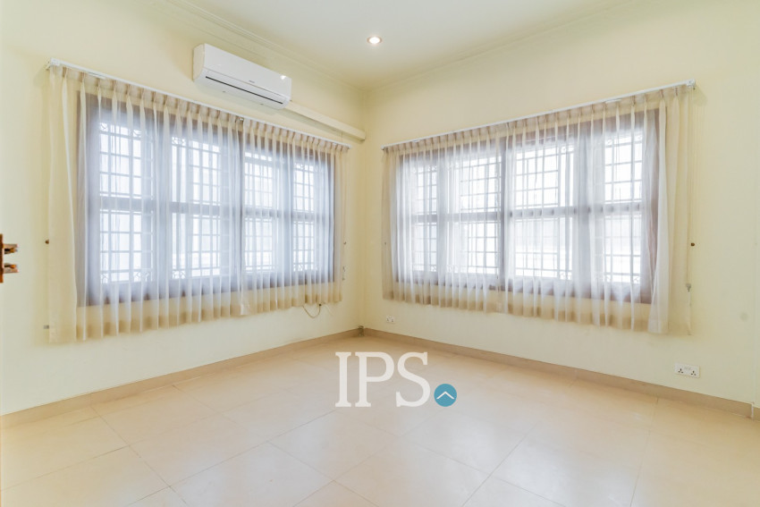 4 Bedroom Villa For Rent - BKK1, Phnom Penh