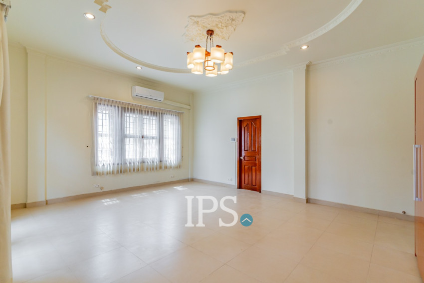 4 Bedroom Villa For Rent - BKK1, Phnom Penh