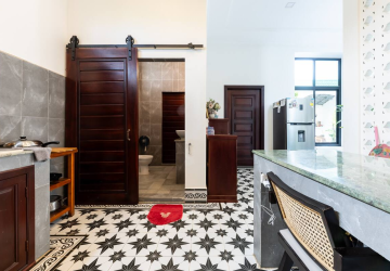 4 Bedroom Luxury Villa For Sale - Kraing Thnong, Sen Sok, Phnom Penh thumbnail